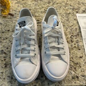 Converse platform low tops